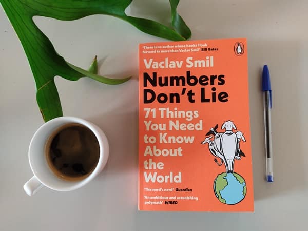 Numbers don't lie Vaclav Smil